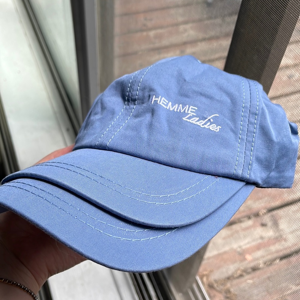 Cap/Hat - Picture 2 of 4